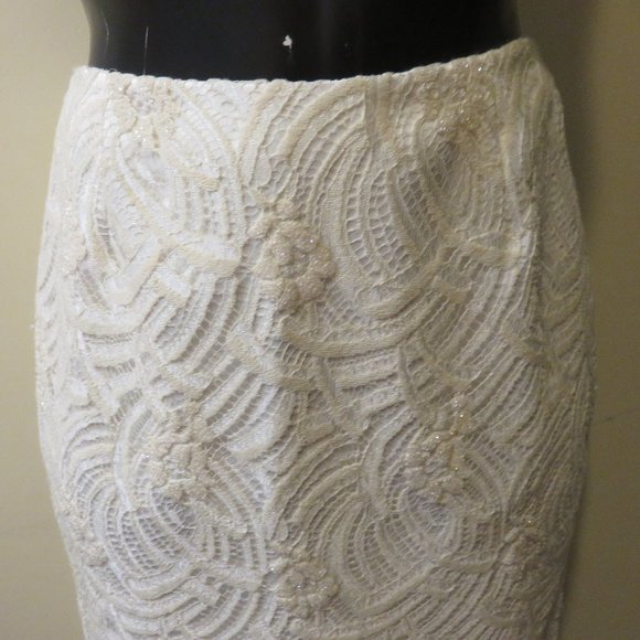 CARMEN MARC VALVO BEADED LACE SIGNATURE SKIRT/SZ 4 - Picture 4 of 6